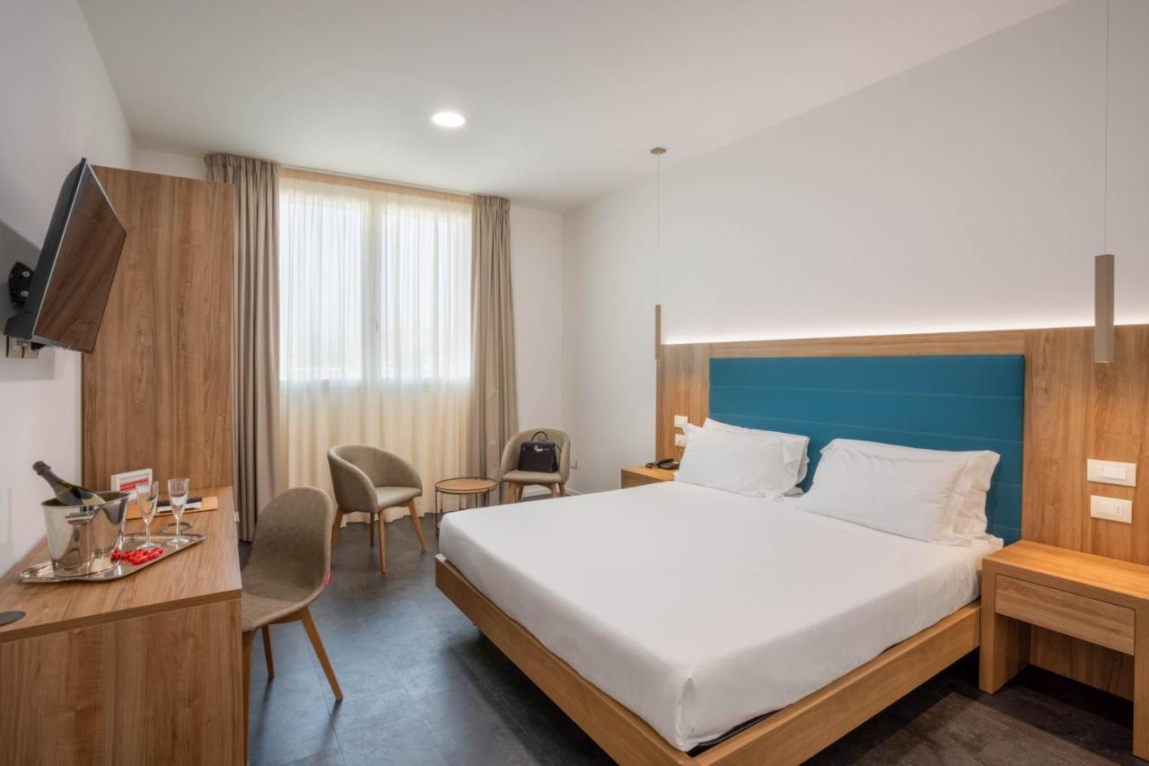 V Hotel Ancona Eksteriør billede